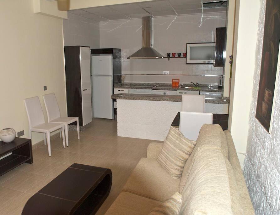 The Beach Is Close But Quiet And Not Noisy Casa Reformada Cerca De La Playa San Pedro del Pinatar Exteriör bild